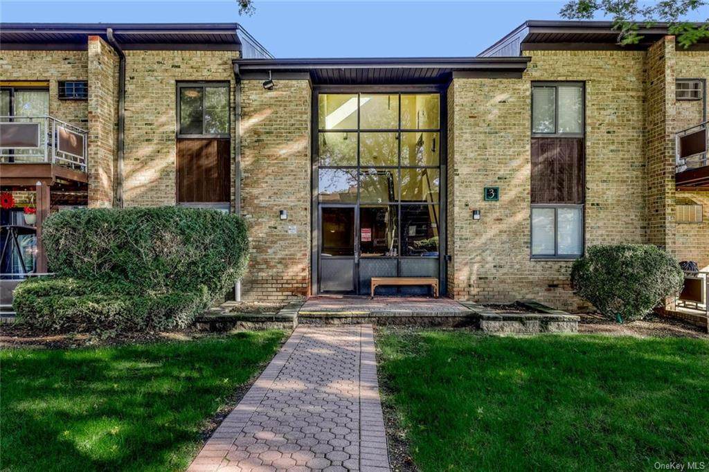 3 Charles Lane - Photo 1