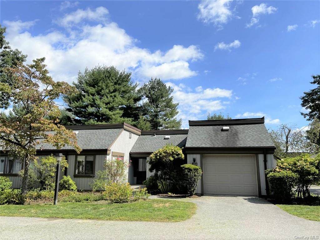 226 Heritage Hills - Photo 1