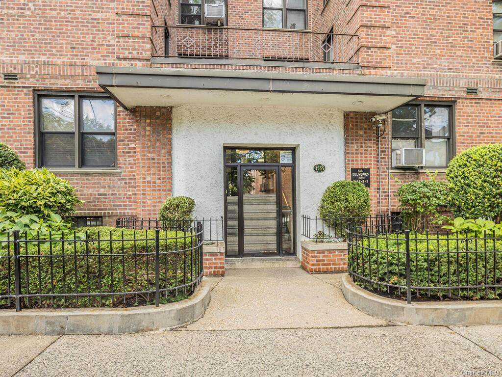 3555 Kings College Place - Photo 1
