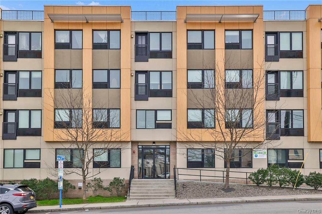 68 Lake Street - Photo 1