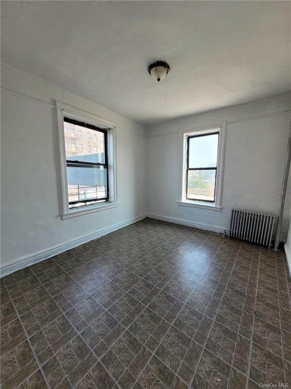 2574 Wallace Avenue - Photo 1