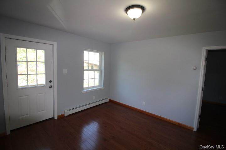 21 Railroad Avenue - Photo 1