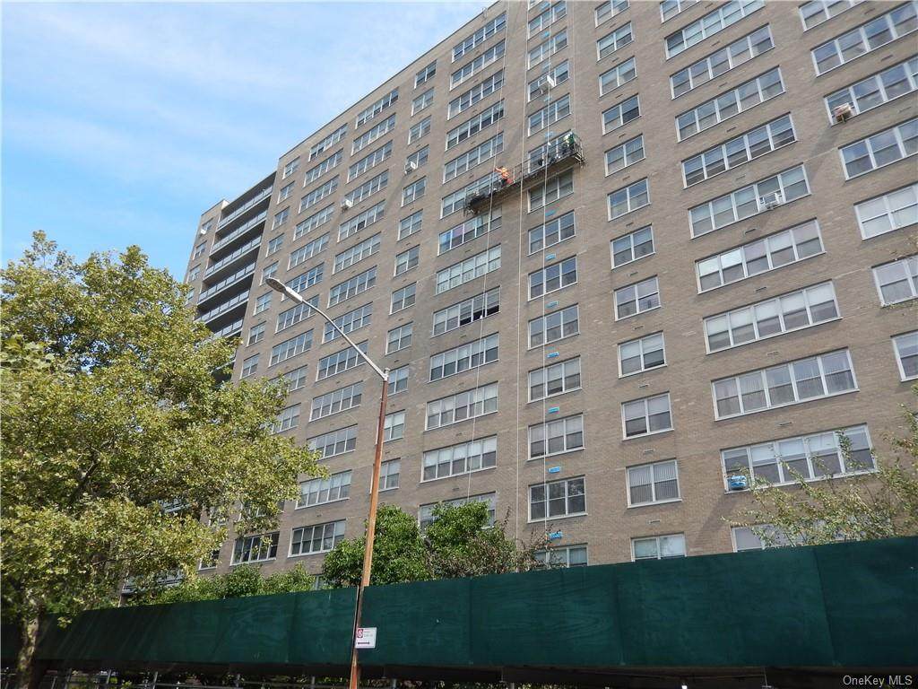 135 Ocean Parkway - Photo 1