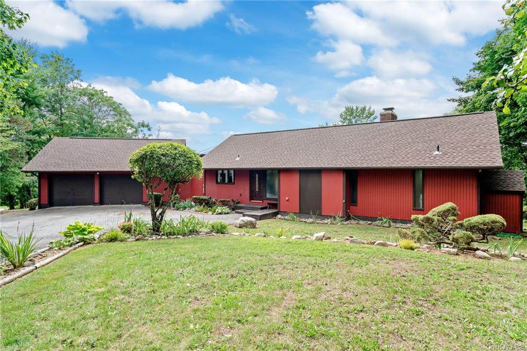 30 Robin Hill Drive - Photo 1