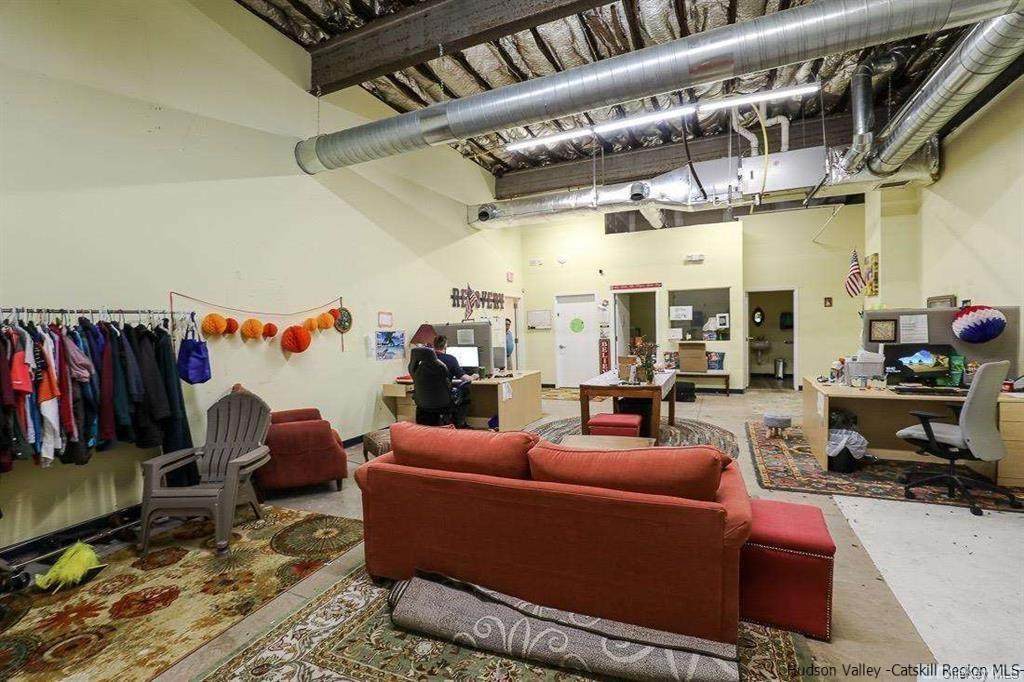 98 Green Street - Photo 1