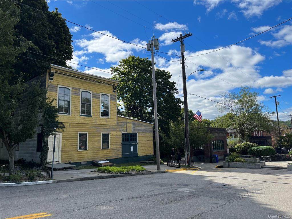 37 Main Street - Photo 1