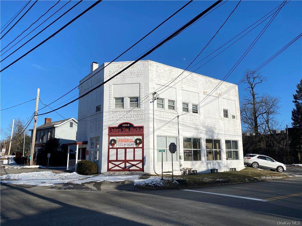1214 Hopewell Avenue - Photo 1