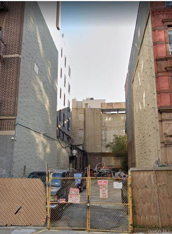 182 9th Street - Photo 1