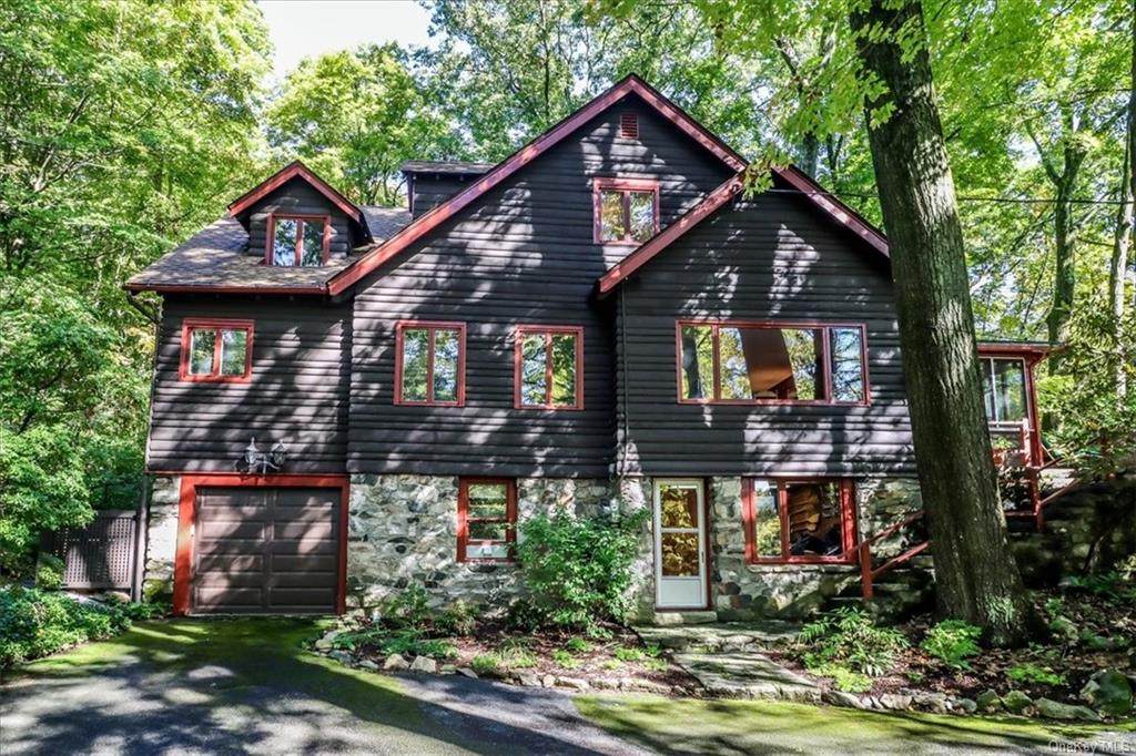 1132 Barrett Circle - Photo 1