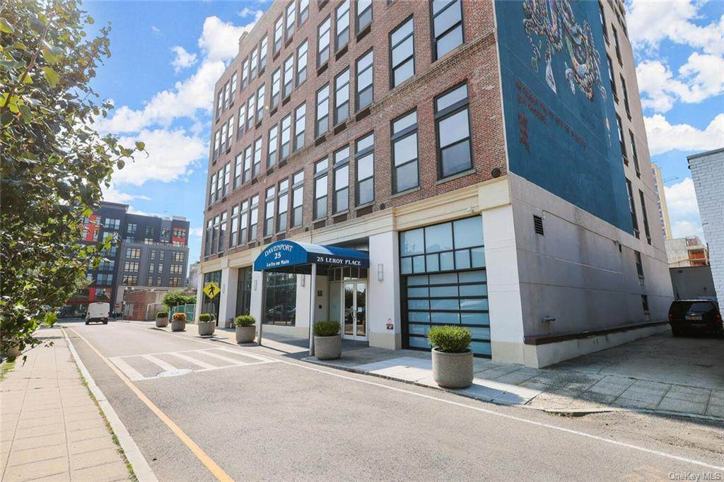 25 Leroy Place - Photo 1