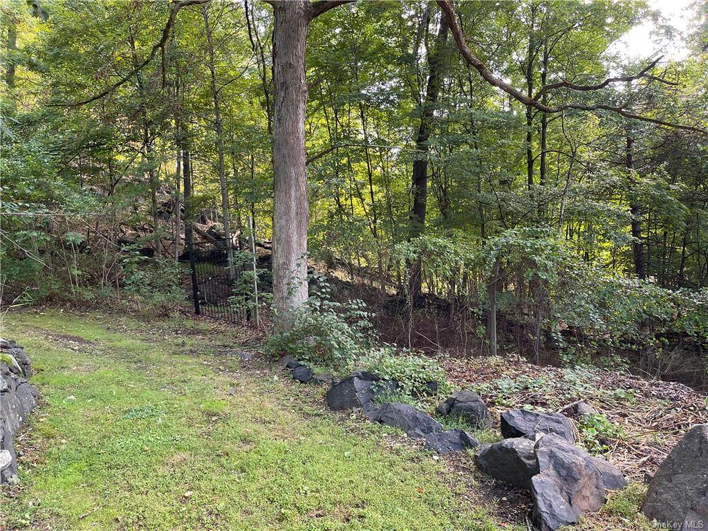 Croton Avenue - Photo 1
