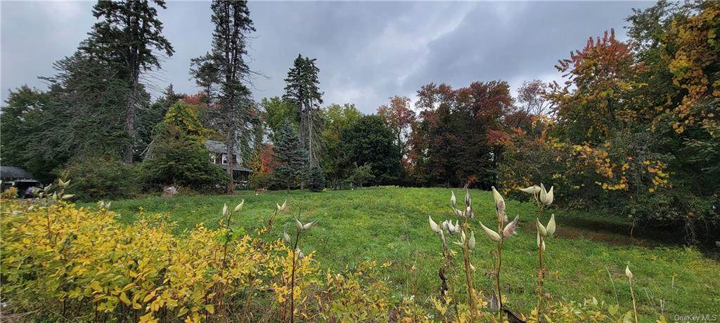 9 Spruce Drive - Photo 1