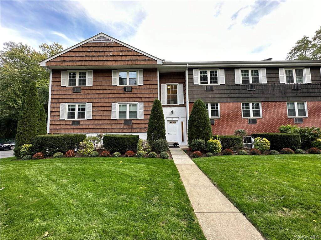 81 Lorraine Terrace - Photo 1