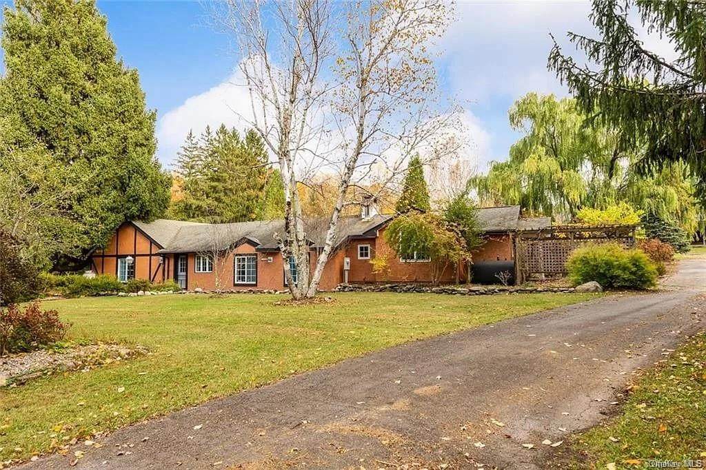 29 Foley Road - Photo 1