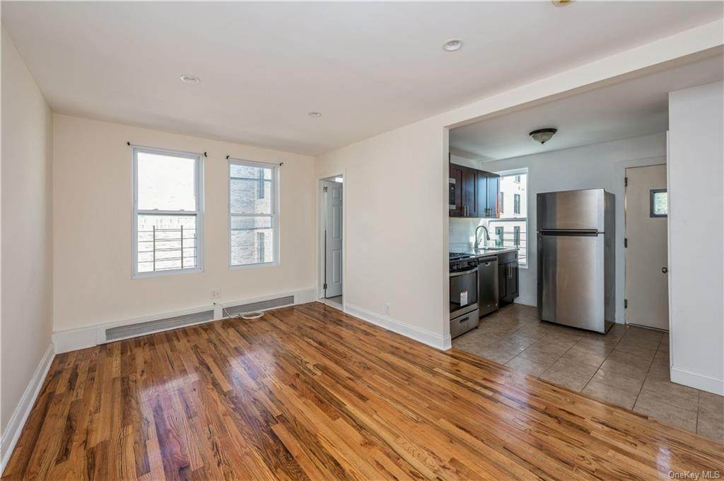 1916 Palmer Avenue - Photo 1