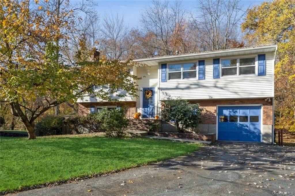 22 Eric Drive - Photo 1