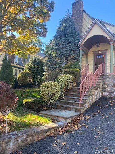 17 Bogert Avenue - Photo 1