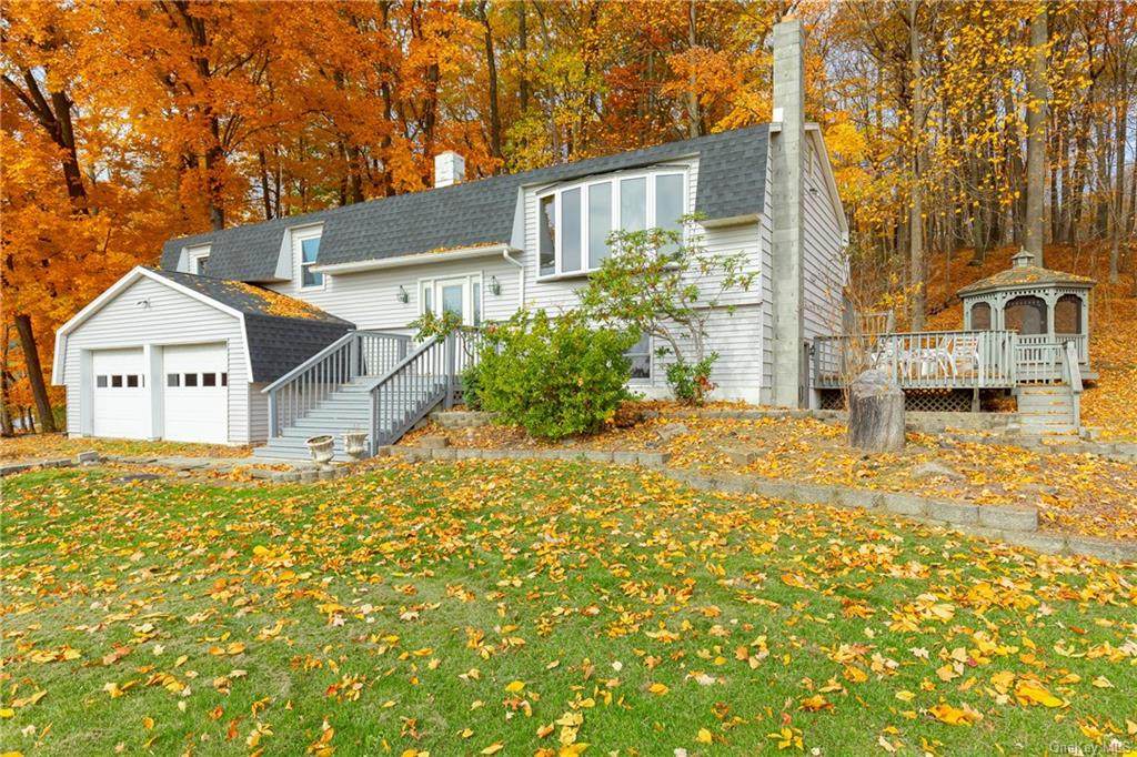 210 Stowe Drive - Photo 1