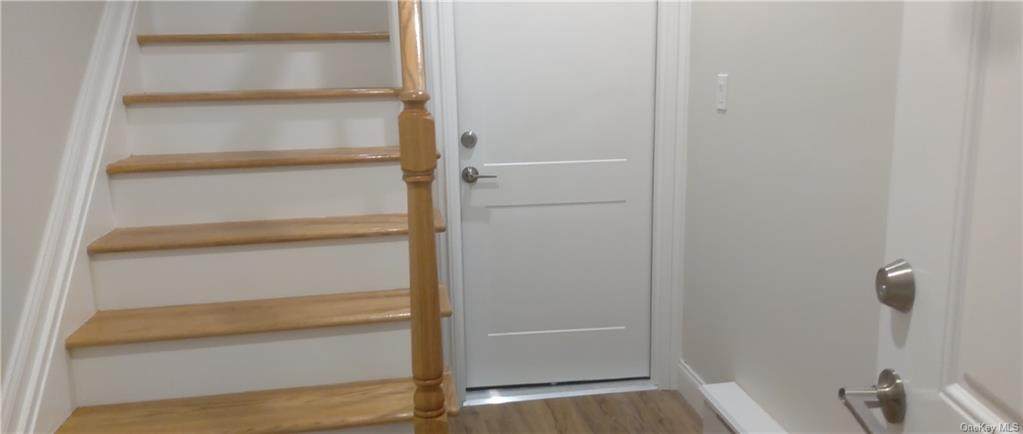 9 Sweezy Avenue - Photo 1