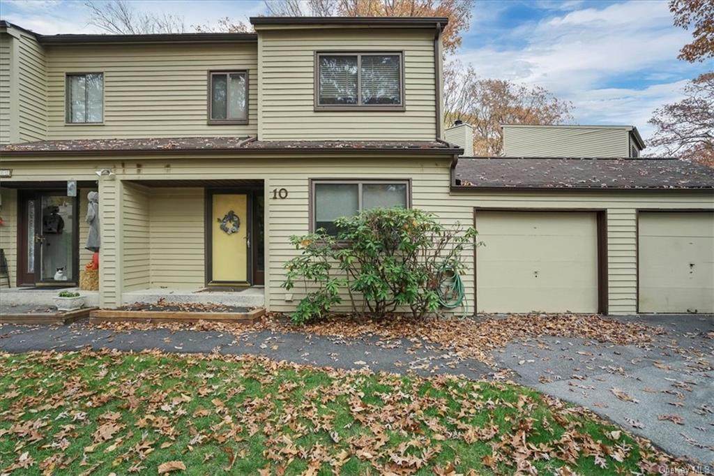 10 Ironwood Drive - Photo 1