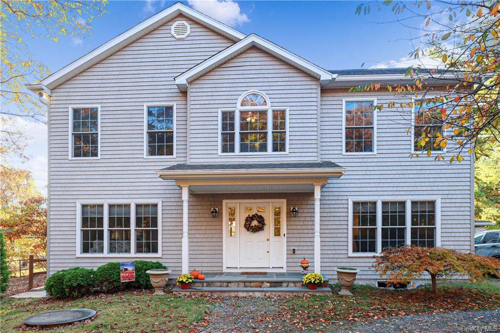 1551 Old Orchard Street - Photo 1