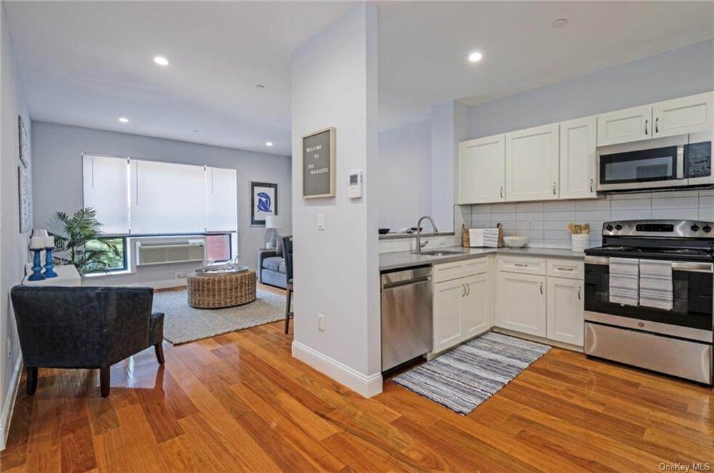 697 Bronx River Road Road - Photo 1