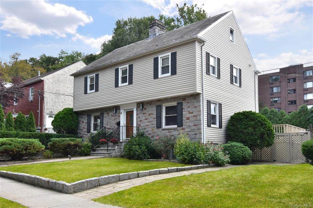 16 Hill Street - Photo 1