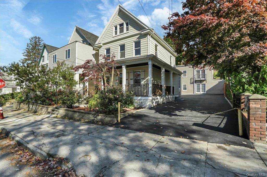 325 7th Avenue - Photo 1
