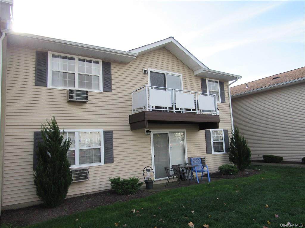 100 Hillside Drive - Photo 1