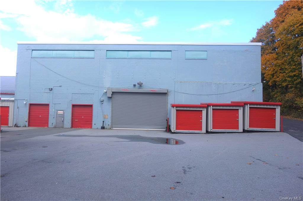 735 South Street - Photo 1