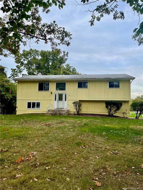 15 White Oak Lane - Photo 1