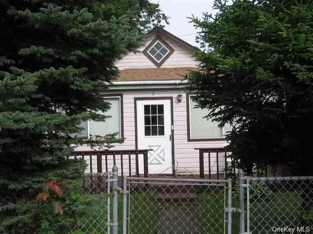 3 Broadway - Photo 1