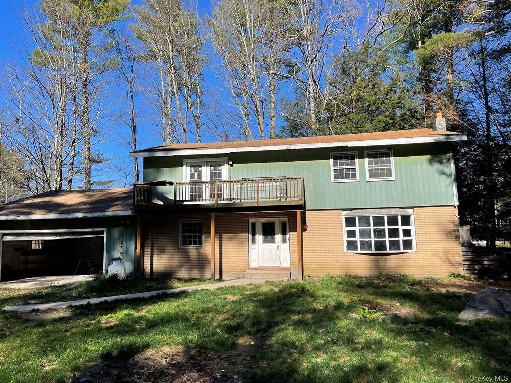 13 Washington Lane - Photo 1