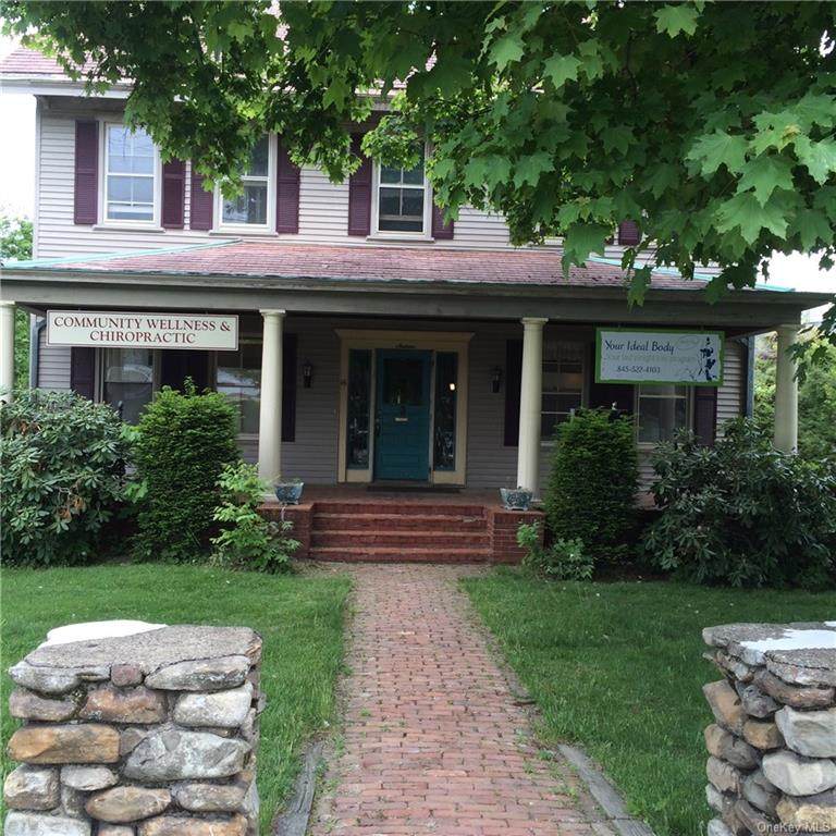 16 Quaker Avenue - Photo 1