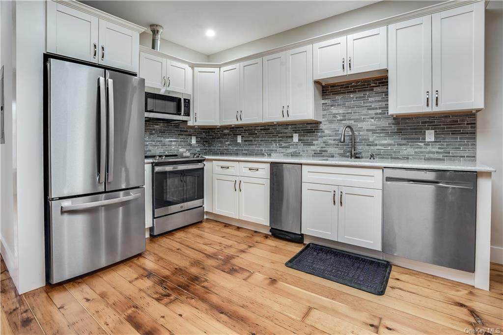 16 Division Street - Photo 1
