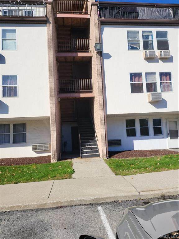 123 Concord Lane - Photo 1