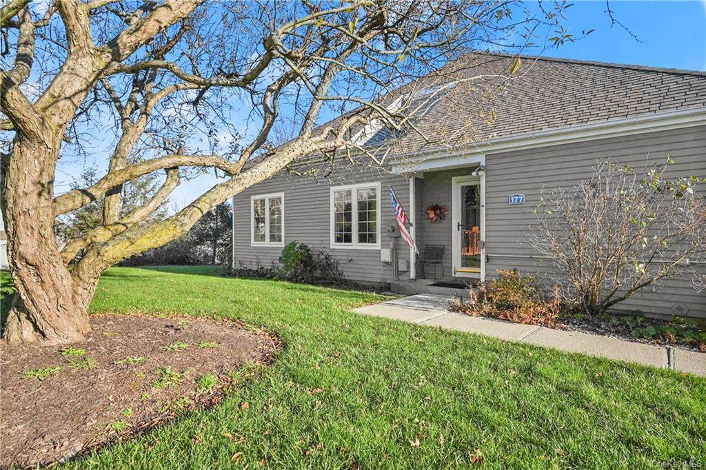 177 Fairway Drive - Photo 1
