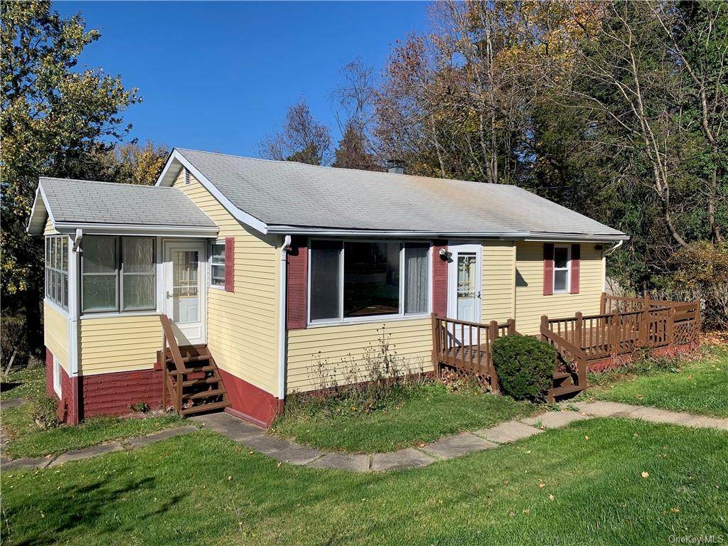 4 Edgewood Trail - Photo 1