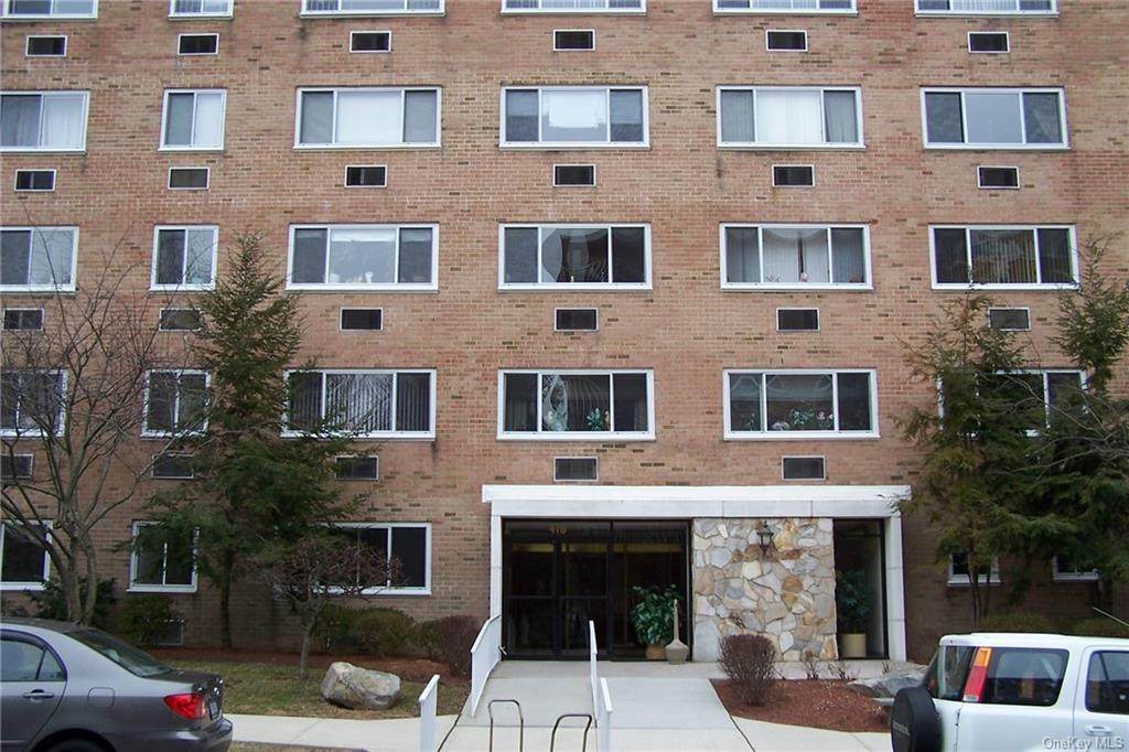 416 Benedict Avenue - Photo 1