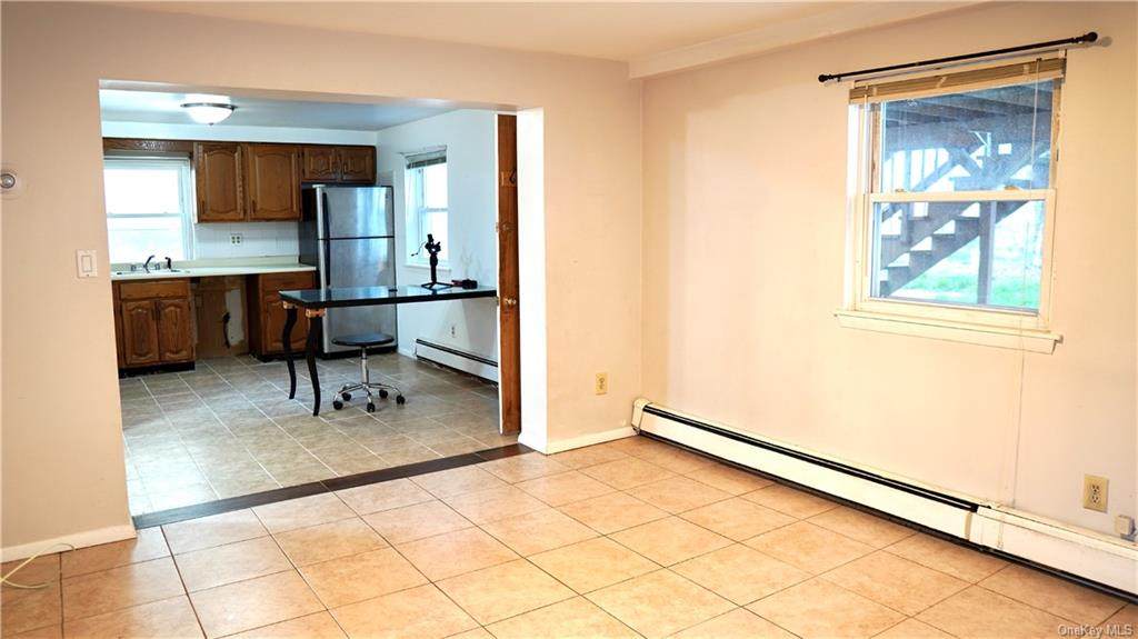 821 Midland Avenue - Photo 1