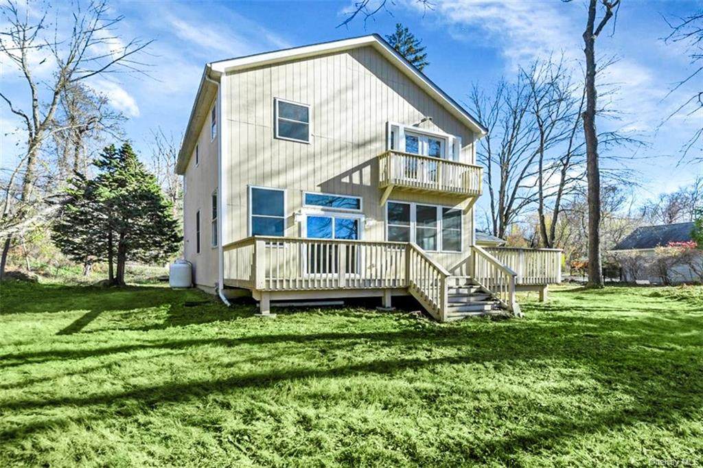 21 Kent Lake Avenue - Photo 1