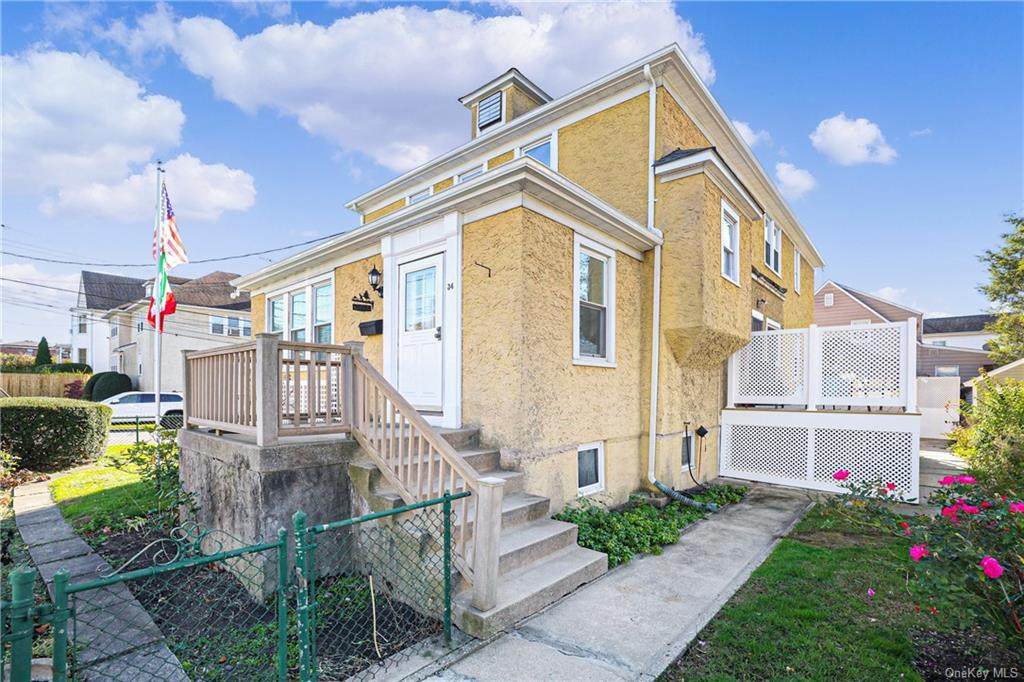 34 Oak Street - Photo 1