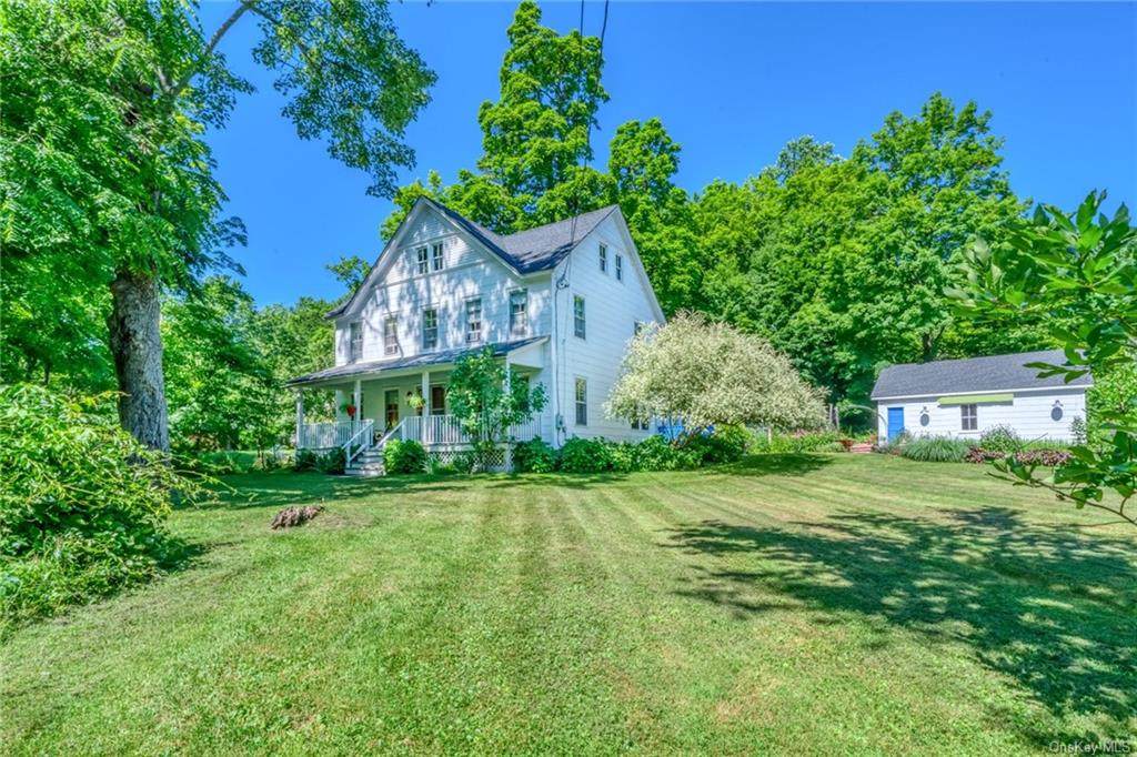 44 Mohonk Road - Photo 1