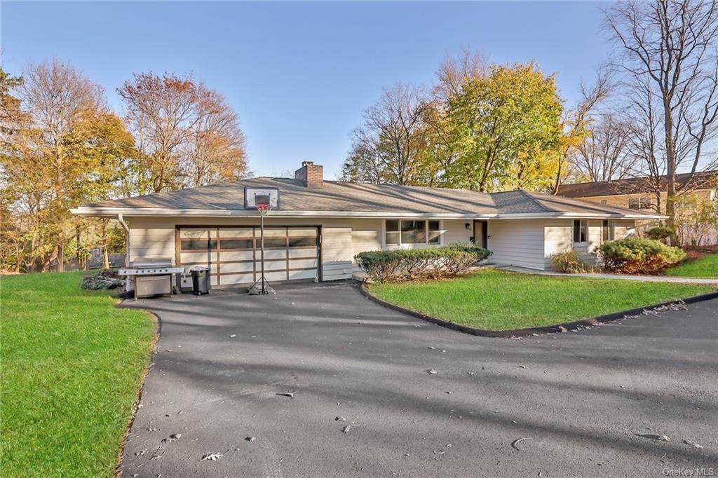 10 Scotty Lane - Photo 1