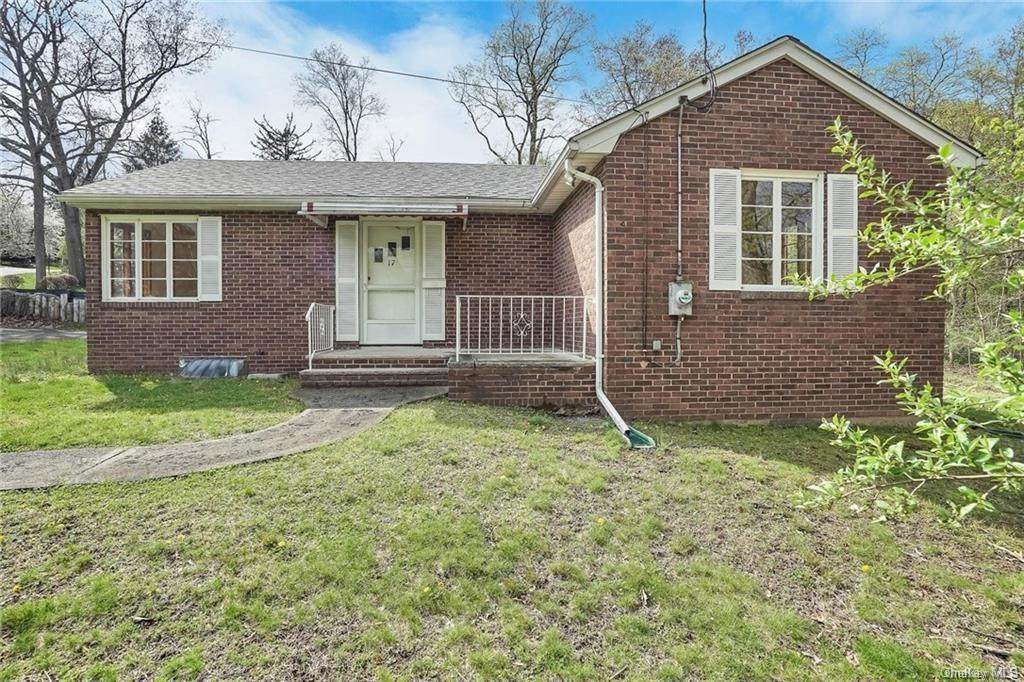 17 Brookside Avenue - Photo 1