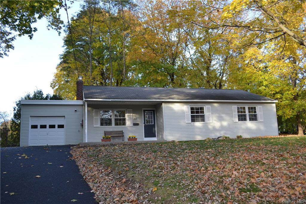 57 Hazelton Circle - Photo 1