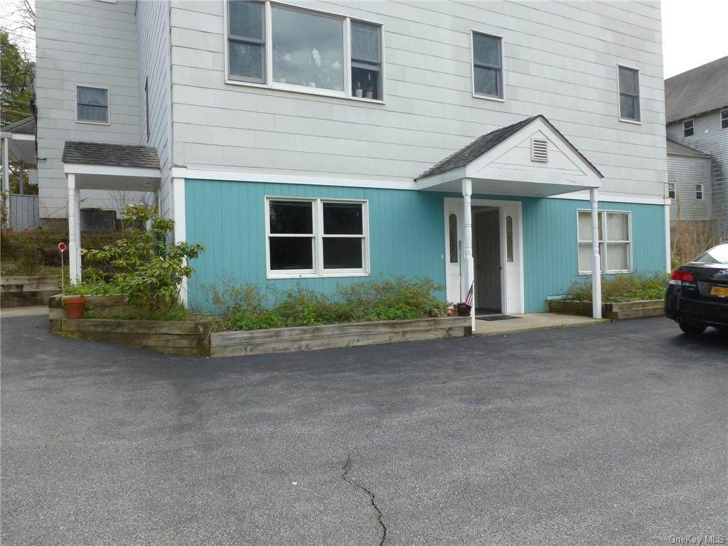1217 Main Street - Photo 1