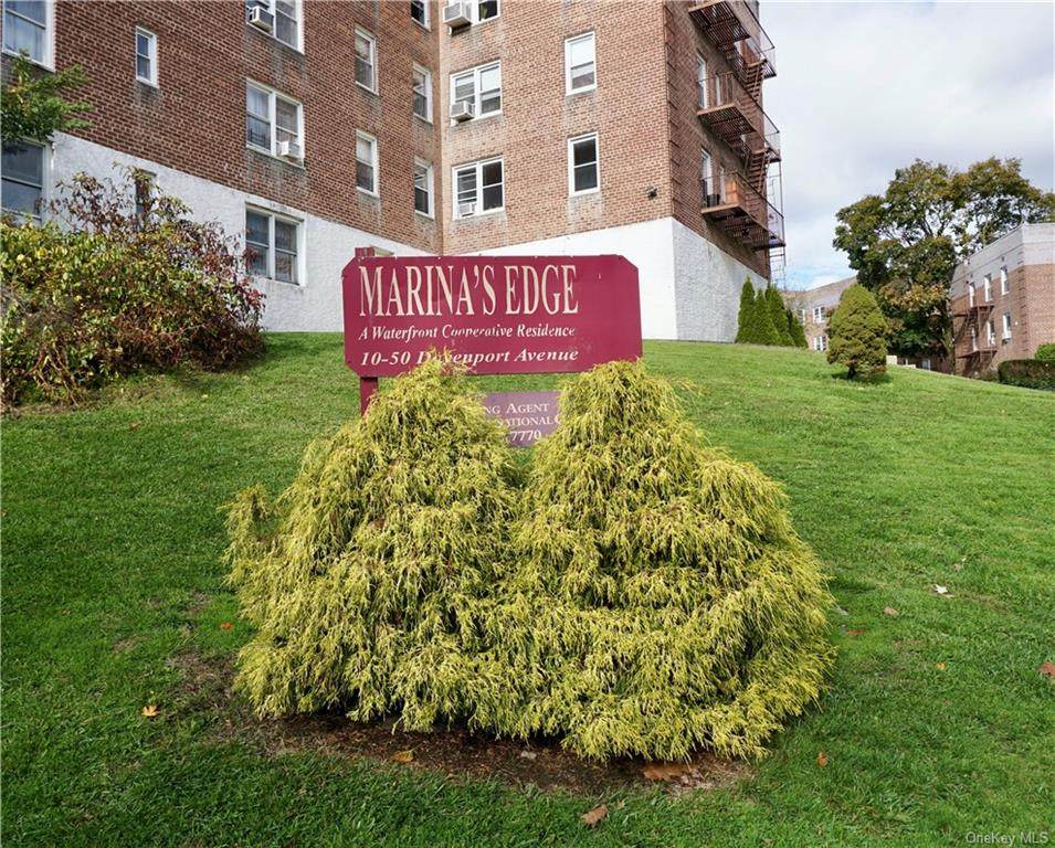 50 Davenport Avenue - Photo 1