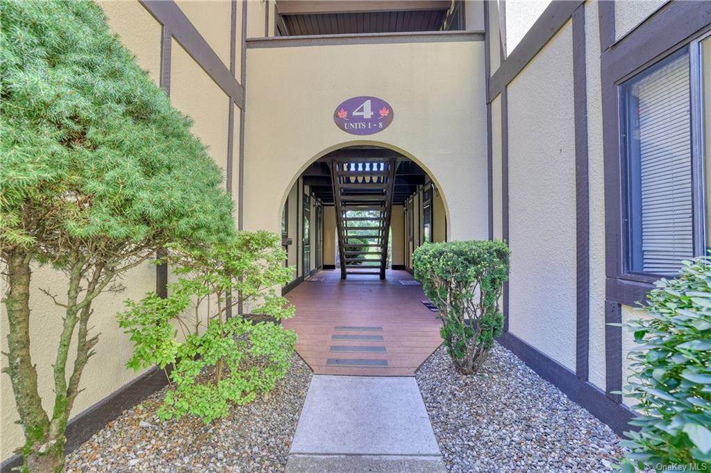 4 Loudon Drive - Photo 1