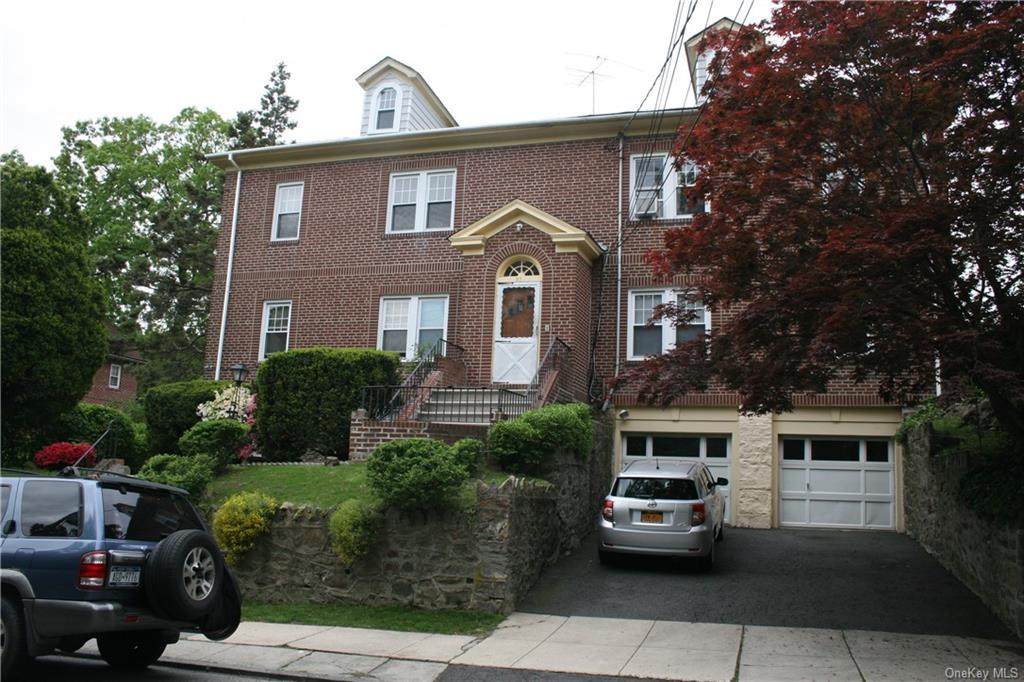 27 Courter Avenue - Photo 1